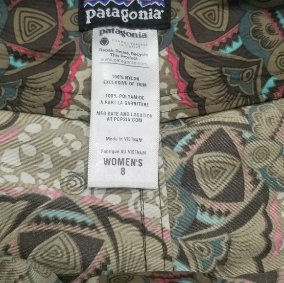 Patagonia Women's Wavefarer Board Shorts Size 8 - Picture 2 of 7